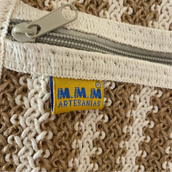 M.M.M Artesanias Bags being tan white made in Mexico - Picture 6 of 11